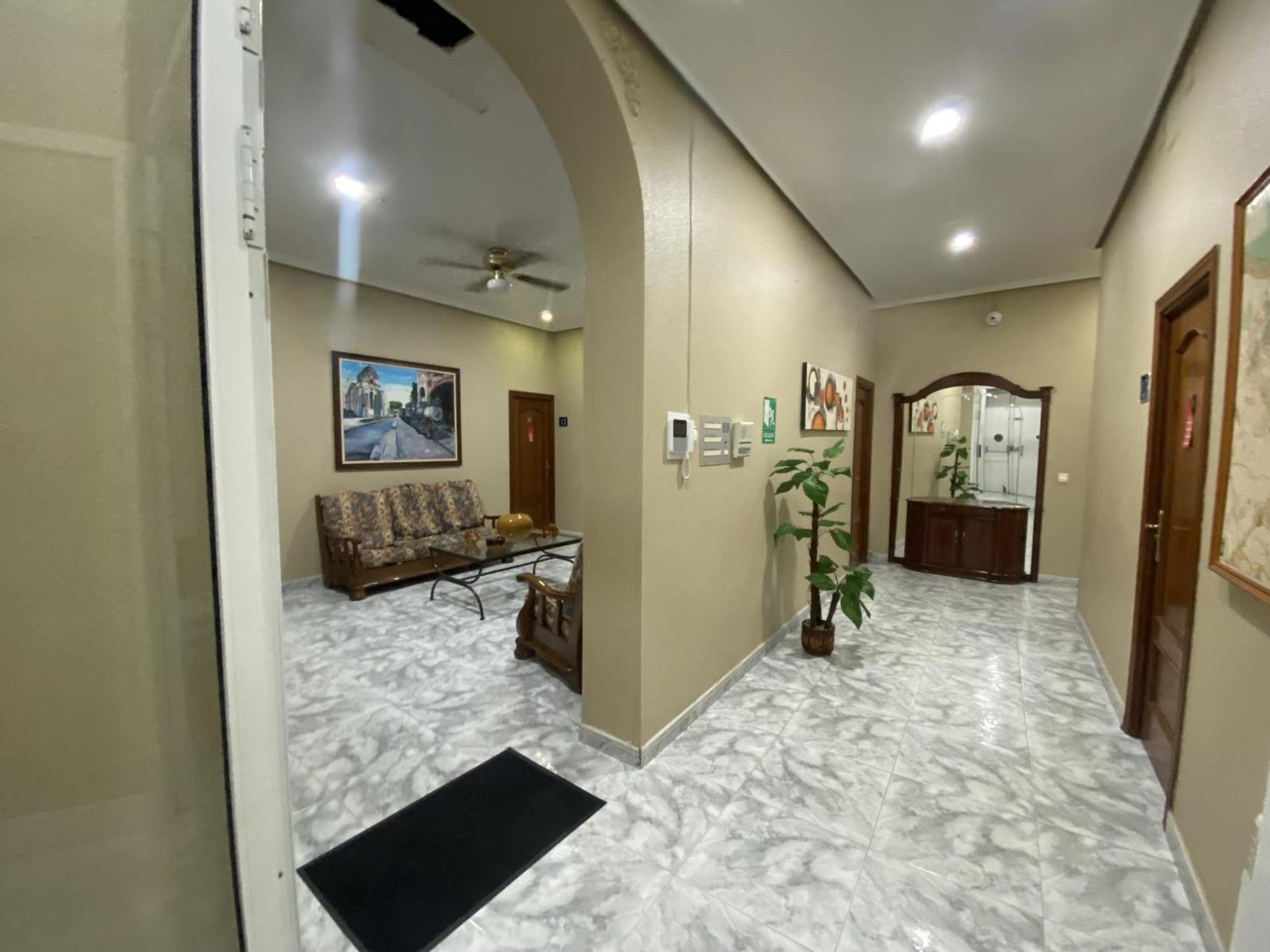 Hostal Palacios Fuencarral Madrid Buitenkant foto